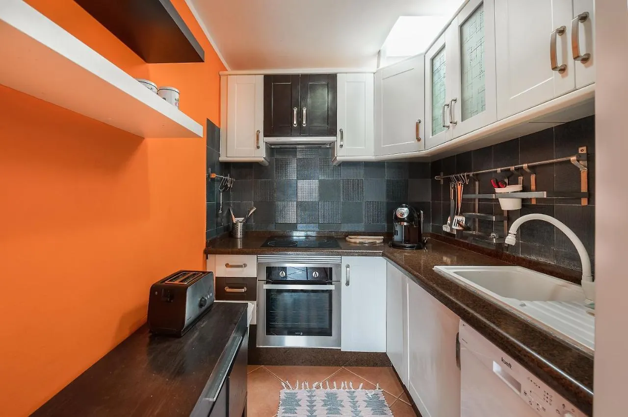 'Bloom' Peaceful Beachside Bungalow Puerto de la Cruz  Apartman