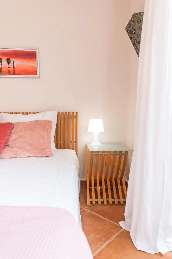 'Bloom' Peaceful Beachside Bungalow Puerto de la Cruz  0*,  Spanyolország
