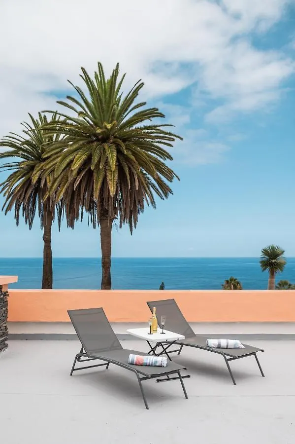 'Bloom' Peaceful Beachside Bungalow Puerto de la Cruz